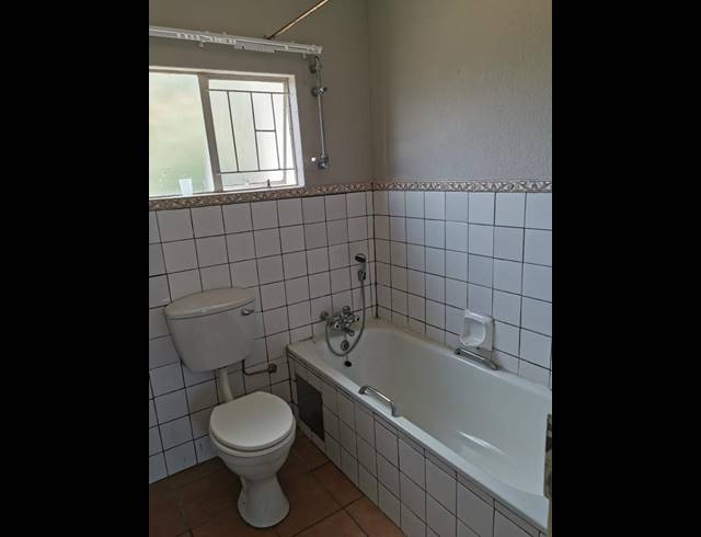 3 BEDROOM APARTMENT FOR SALE IN KANNONIERS PARK